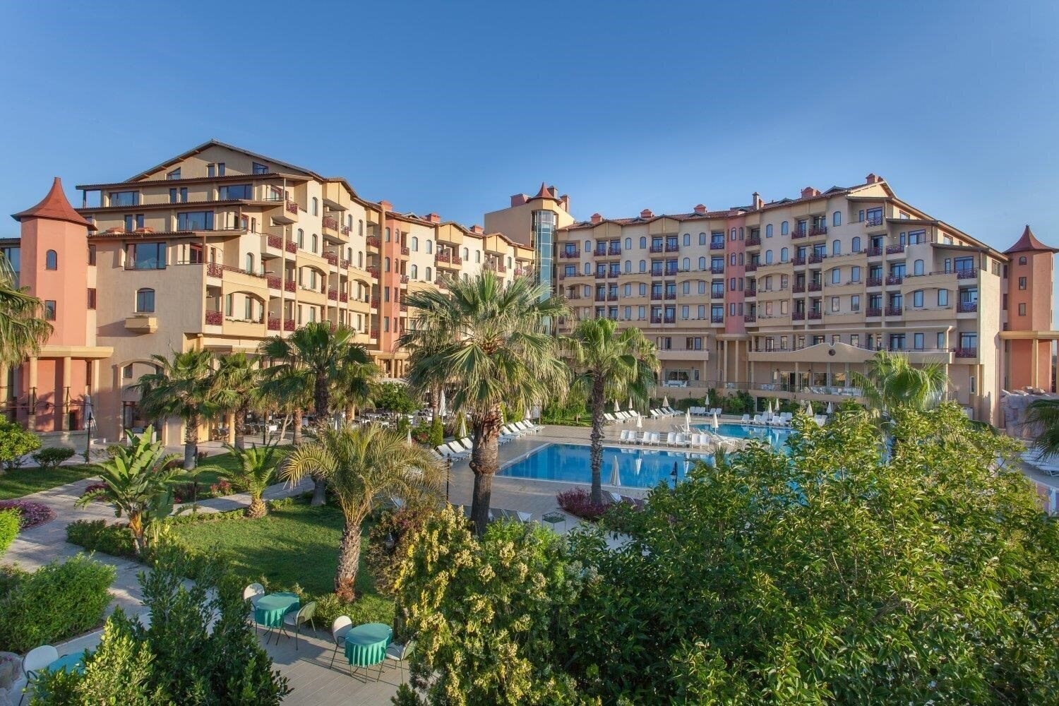 Готель Bella Resort & SPA (ex. Bella Resort Hotels & SPA, TTH Bella, Riva Bella Hotel, Side Sun Bella Resort & SPA, Joy Bella Side) 5*